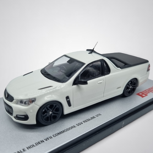 1:43 Scale Holden VFII Commodore SSV Redline Ute Heron White by Biante