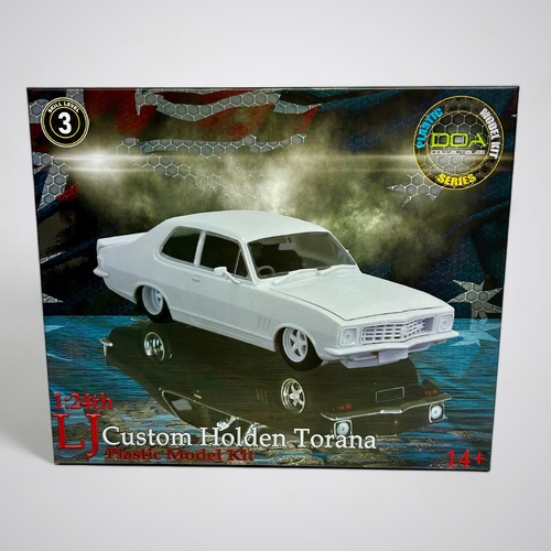 1:24 Custom Holden LJ V8 Torana Plastic Model Car Kits by DDA Collectibles