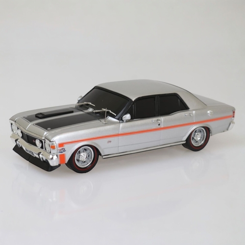 1:24 Scale Light Up Silver Ford Falcon XW GTHO Spectra Rides by DDA Collectibles